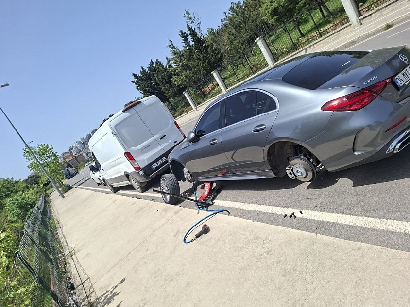 Oto Lastik Yolyardım